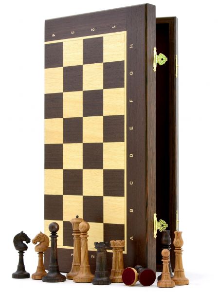 Шахматы с резными фигурками «Элеганс» доска складная из венге 45x45 см