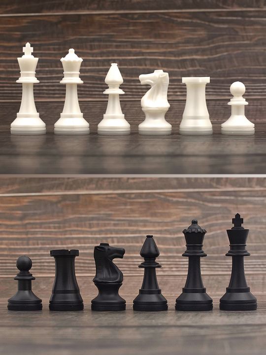 Шахматные фигуры «Владимирские» пластик, высота короля 72 мм