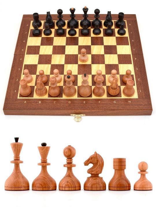 Шахматы «Дворянские» доска панская складная из махагона 40x40 см