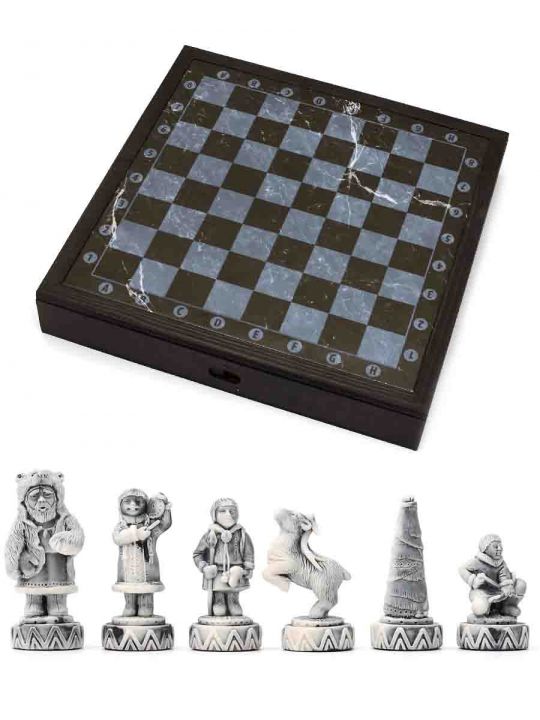 Шахматы «Народы севера» в ларце с выдвижными ящиками 44x44 см 
