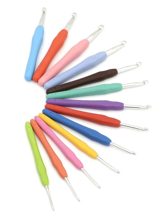 Крючки для вязания металлические с эргономичной ручкой 13 штук в наборе 